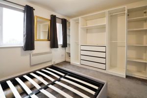 CAMPERNELL CLOSE- click for photo gallery